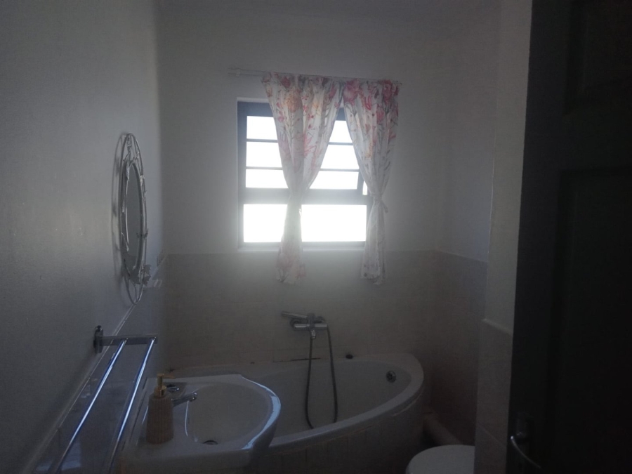 3 Bedroom Property for Sale in Fountains Estate Eastern Cape